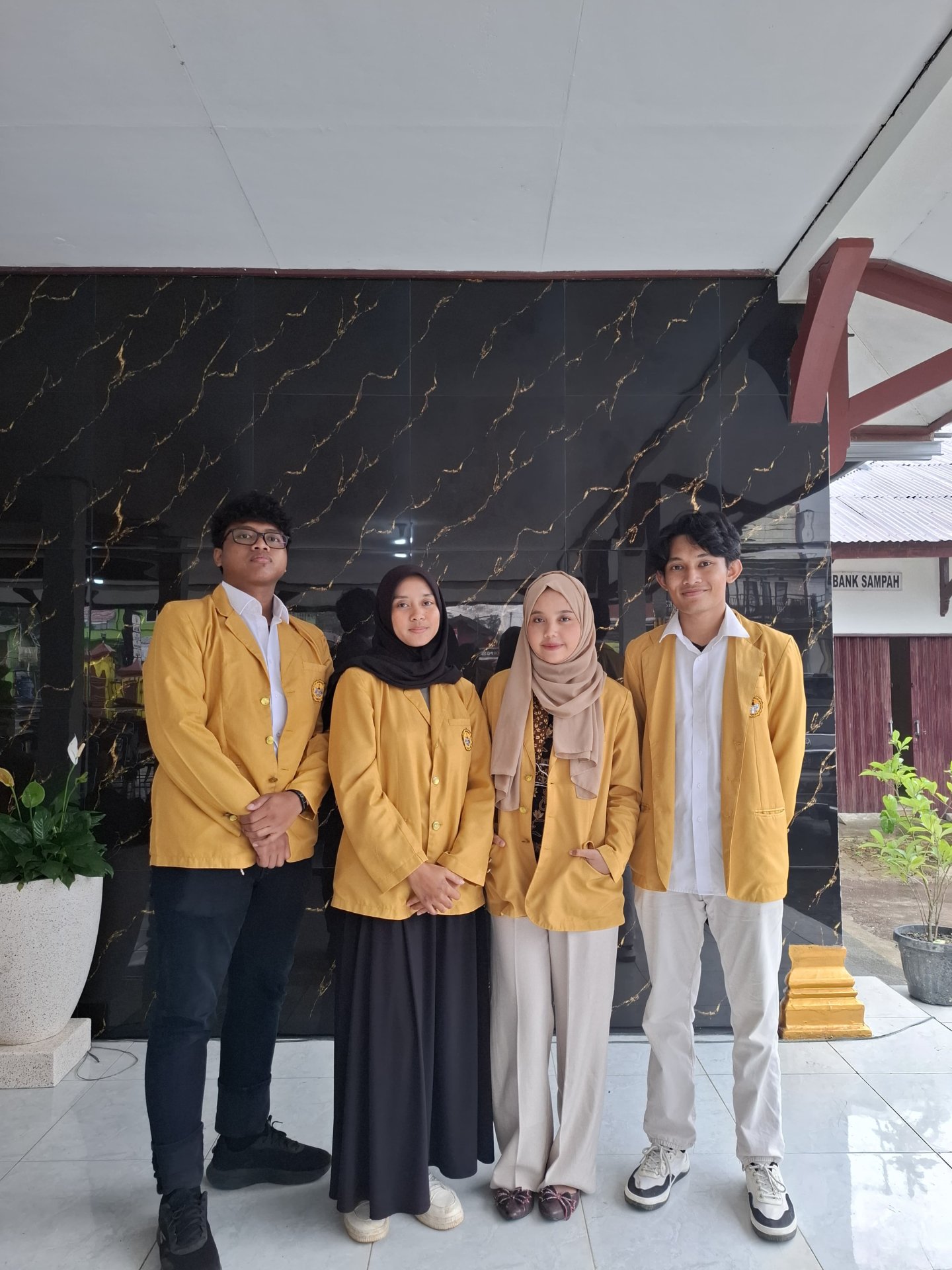 Pamit dan Makan bersama