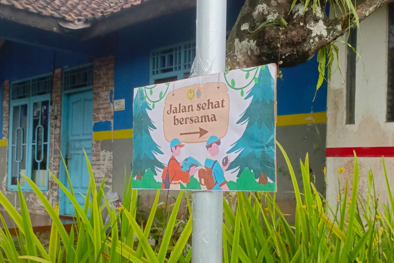 Hari Ke-33 KKN — Jalan Sehat dan Kebersamaan Bersama Warga Desa Kutaliman