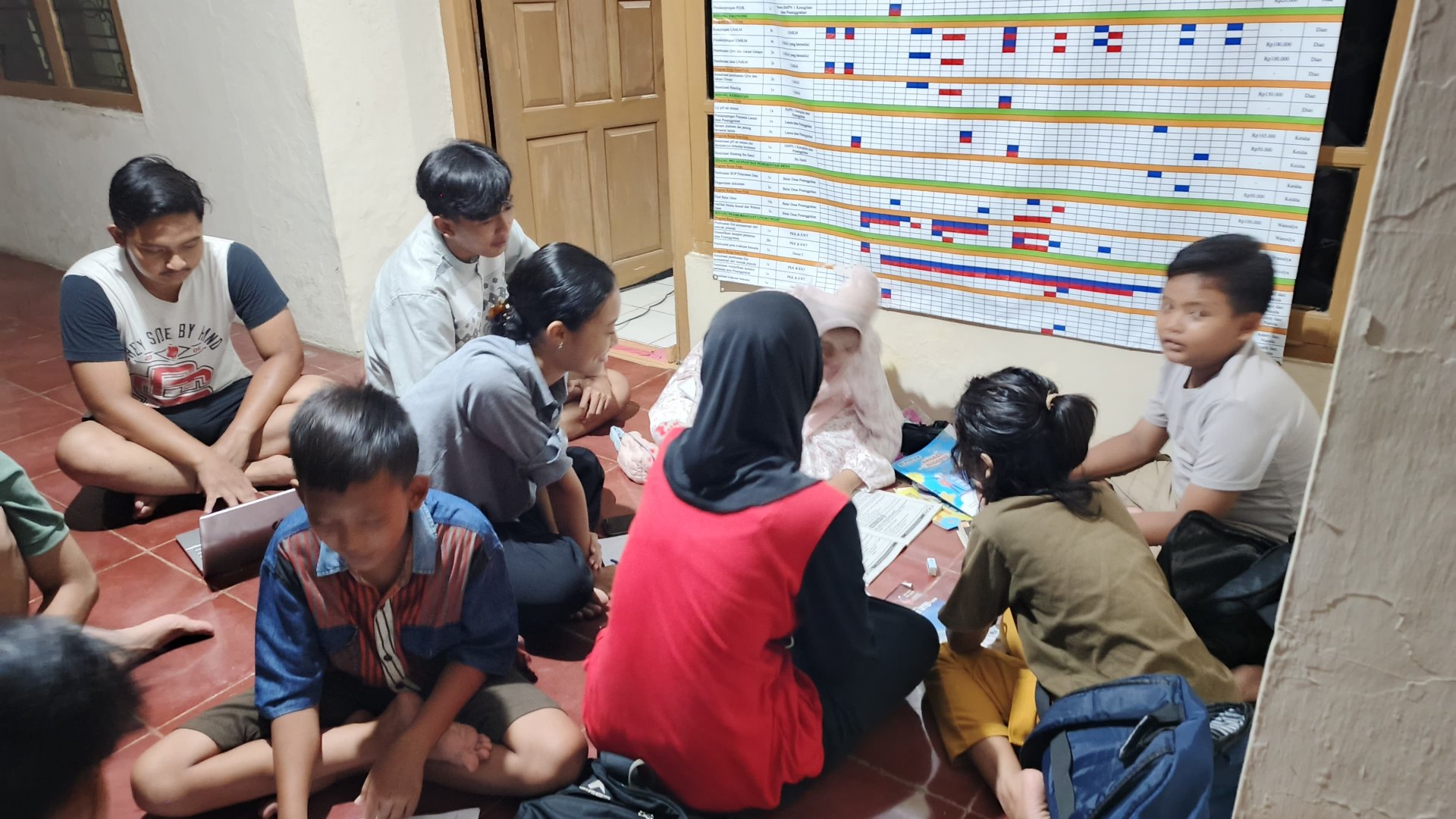 Kegiatan hari ke 29 - pendampingan belajar di posko