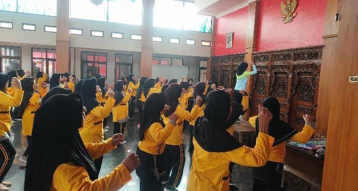 Senam Sehat Masyarakat