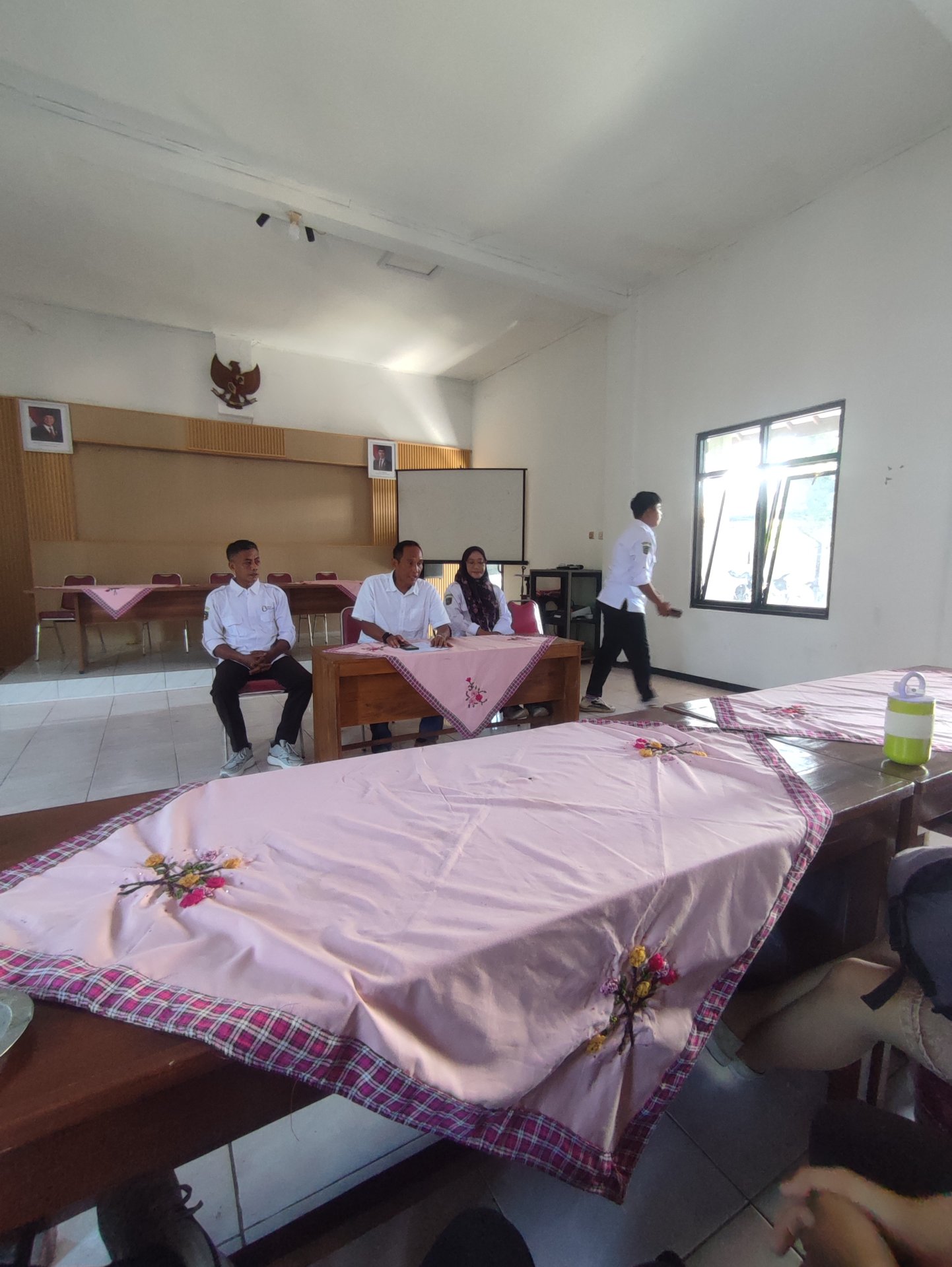 Pemberian Surat Penempatan KKN