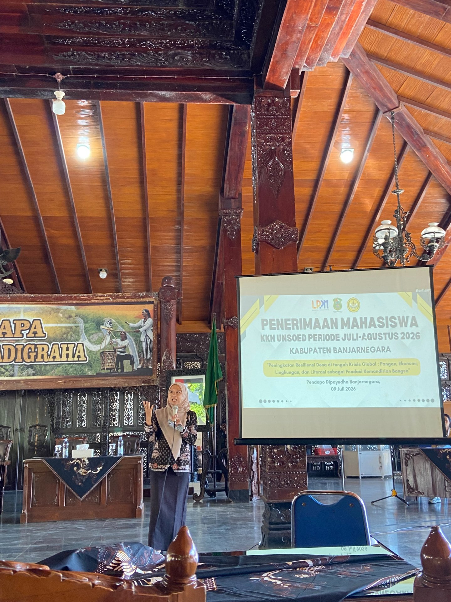 Kegiatan Upacara Penerimaan Mahasiswa KKN dengan penempatan Kabupaten Banjarnegara