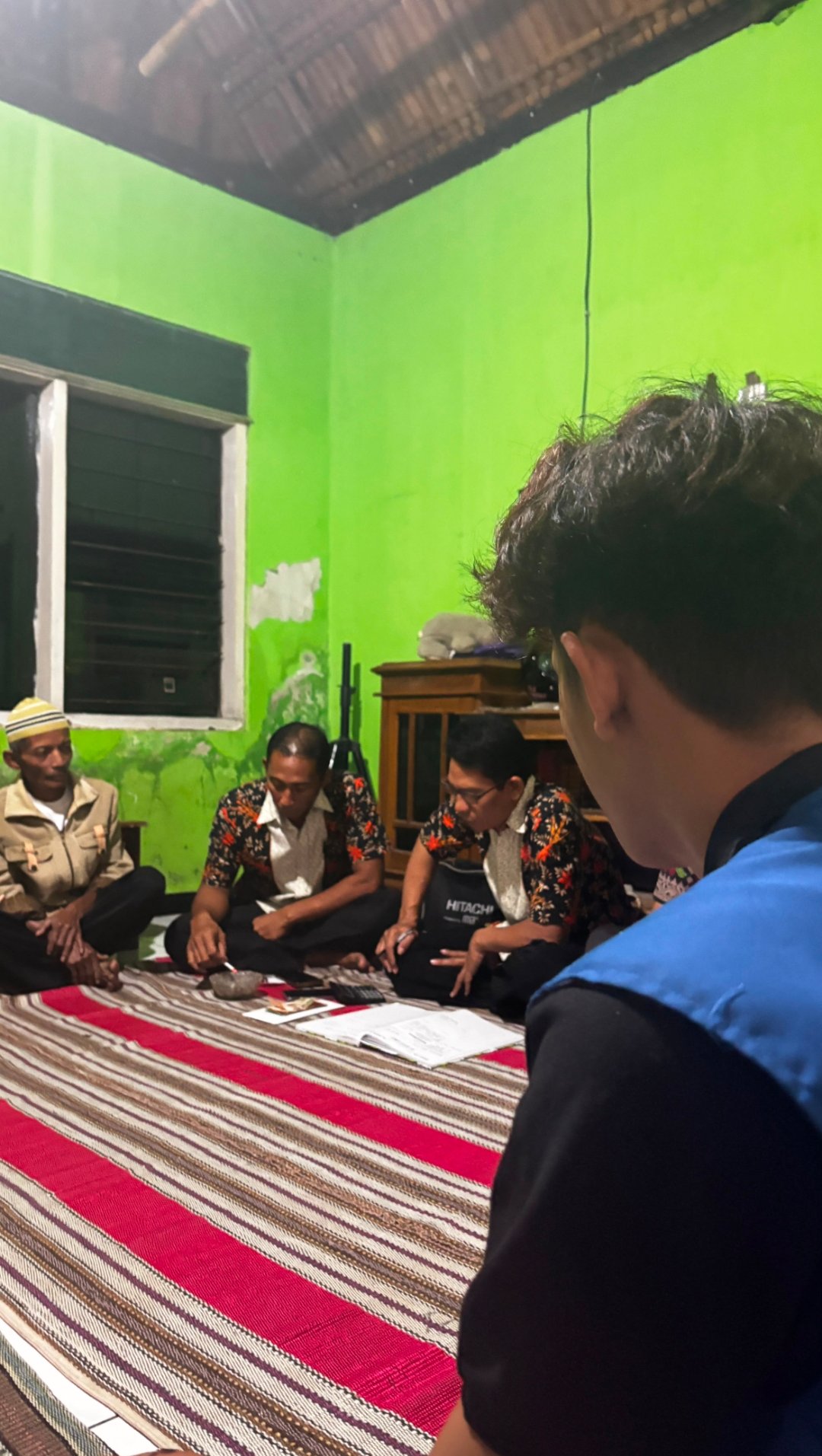 Pertemuan Dengan Warga RT 2 RW 2