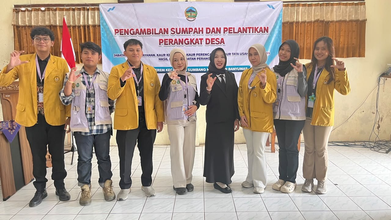 Menghadiri Kegiatan Pengambilan Sumpah dan Pelantikan Perangkat Desa