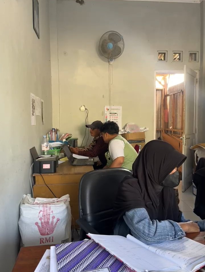 Piket Balai Desa
