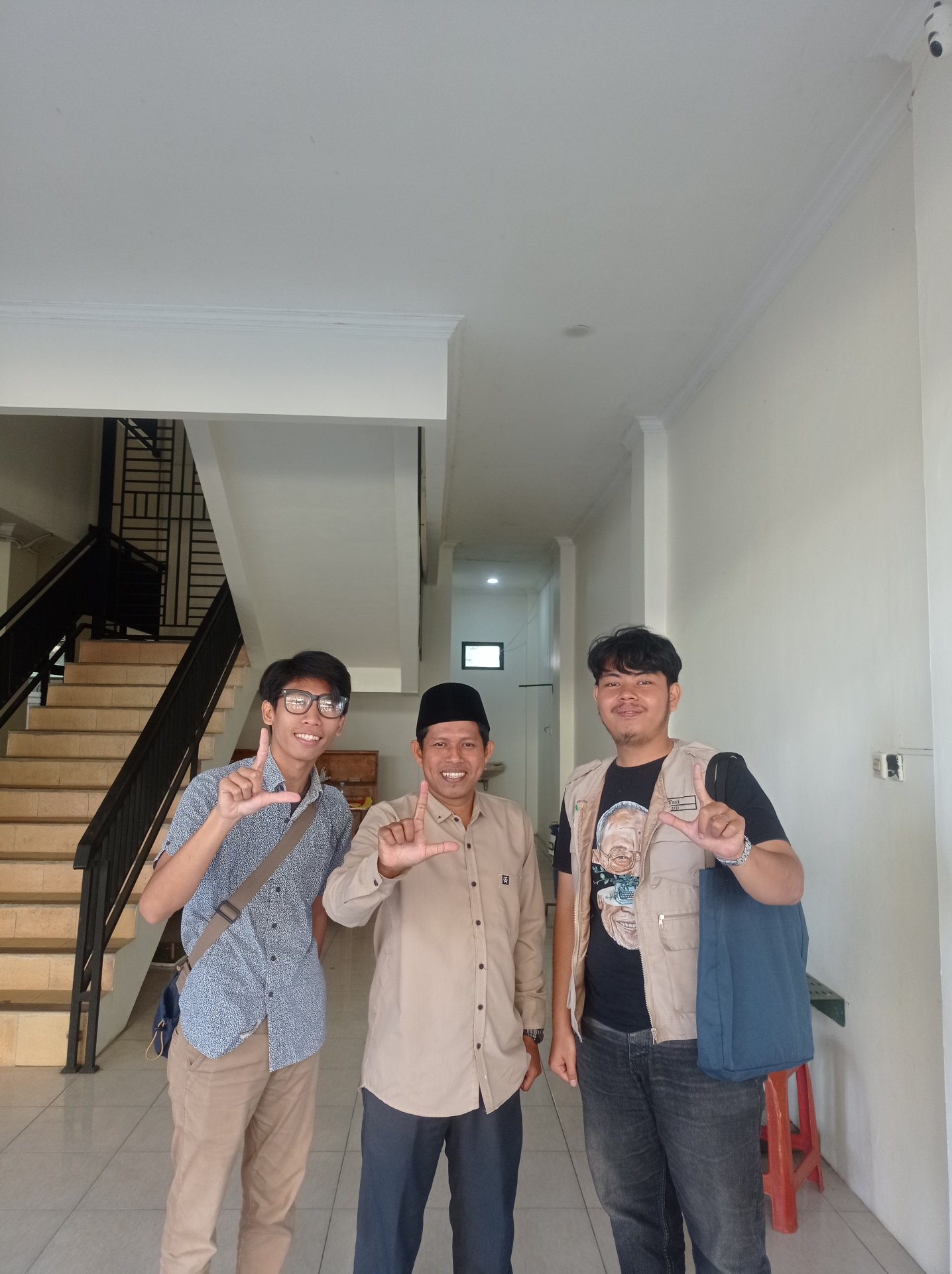 Piket Desa dan Koordinasi Dengan Dalang Boneka Tangan