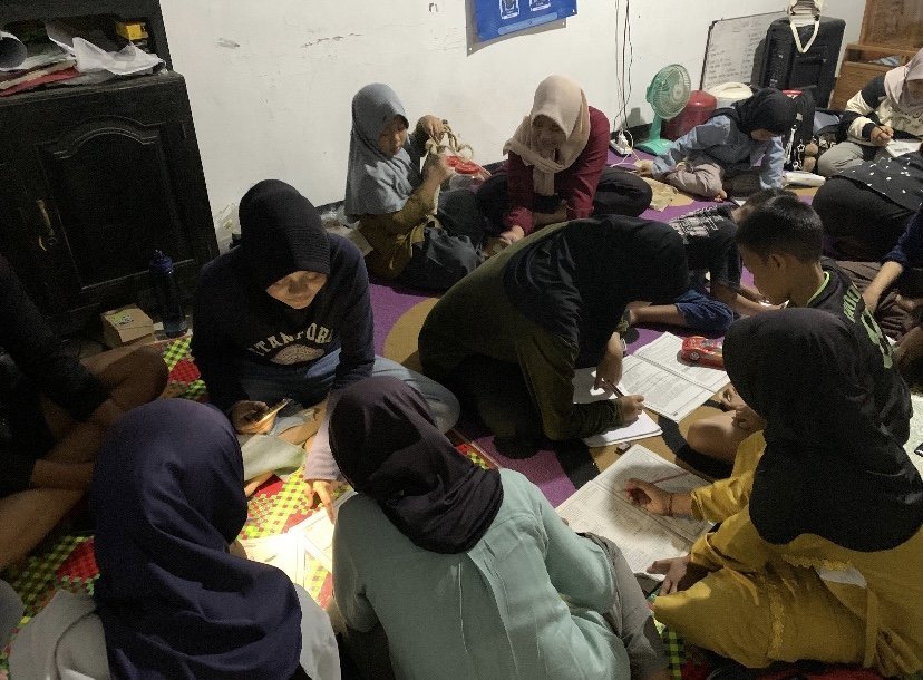 Pendampingan Belajar Anak SD