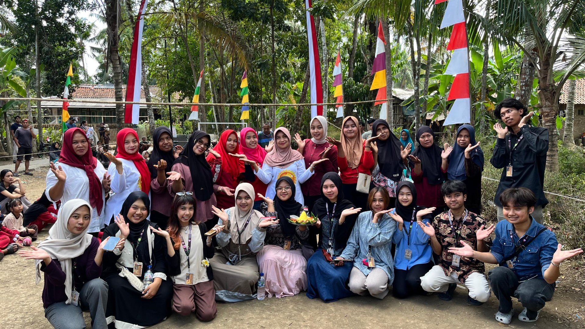 Partisipasi dalam Lomba Tumpeng Memeriahkan HUT RI di Desa Madureso