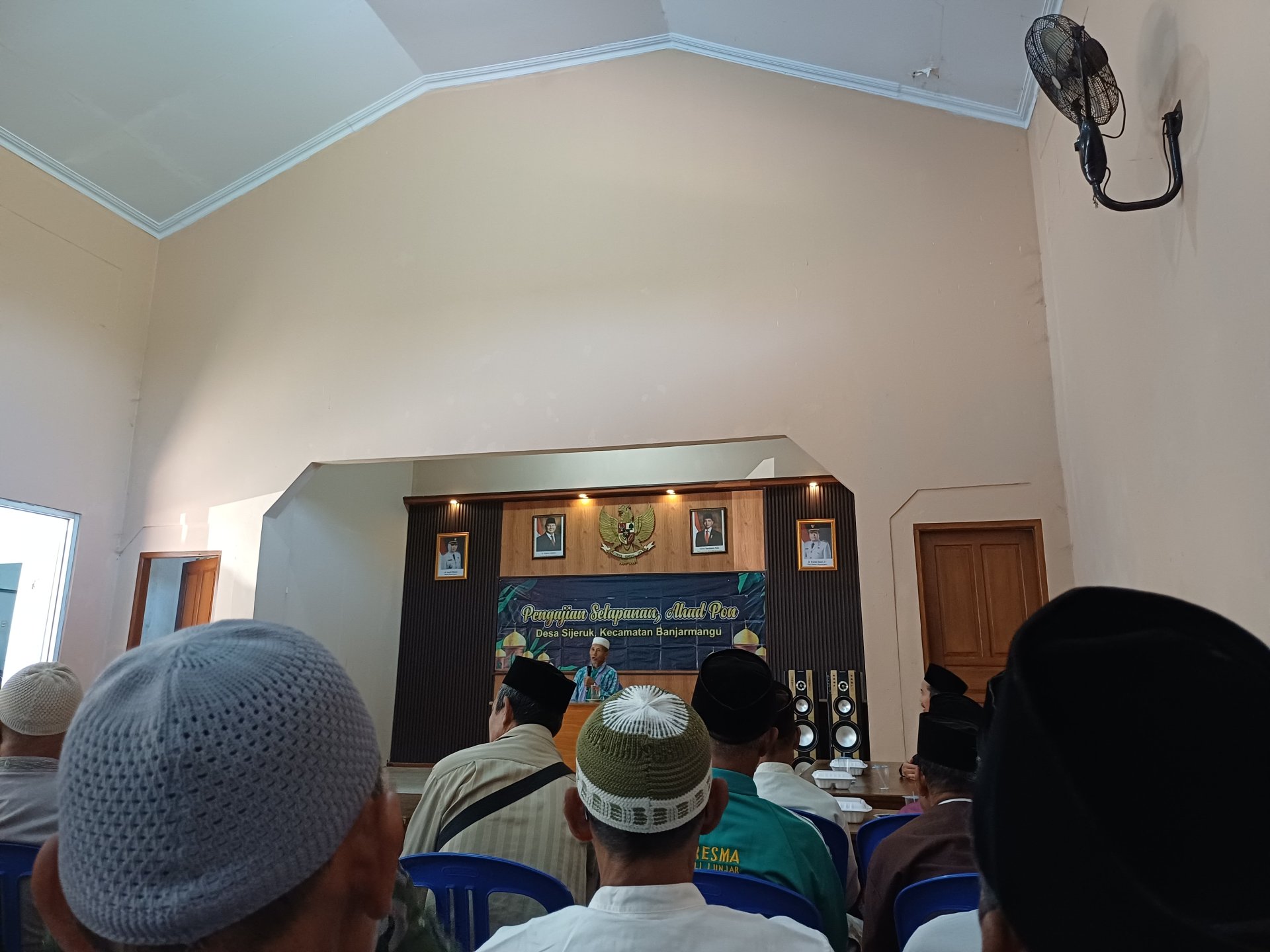 Mengikuti Pengajian Selapanan Ahad Pon dan Rapat Persiapan Acara Perpisahan KKN