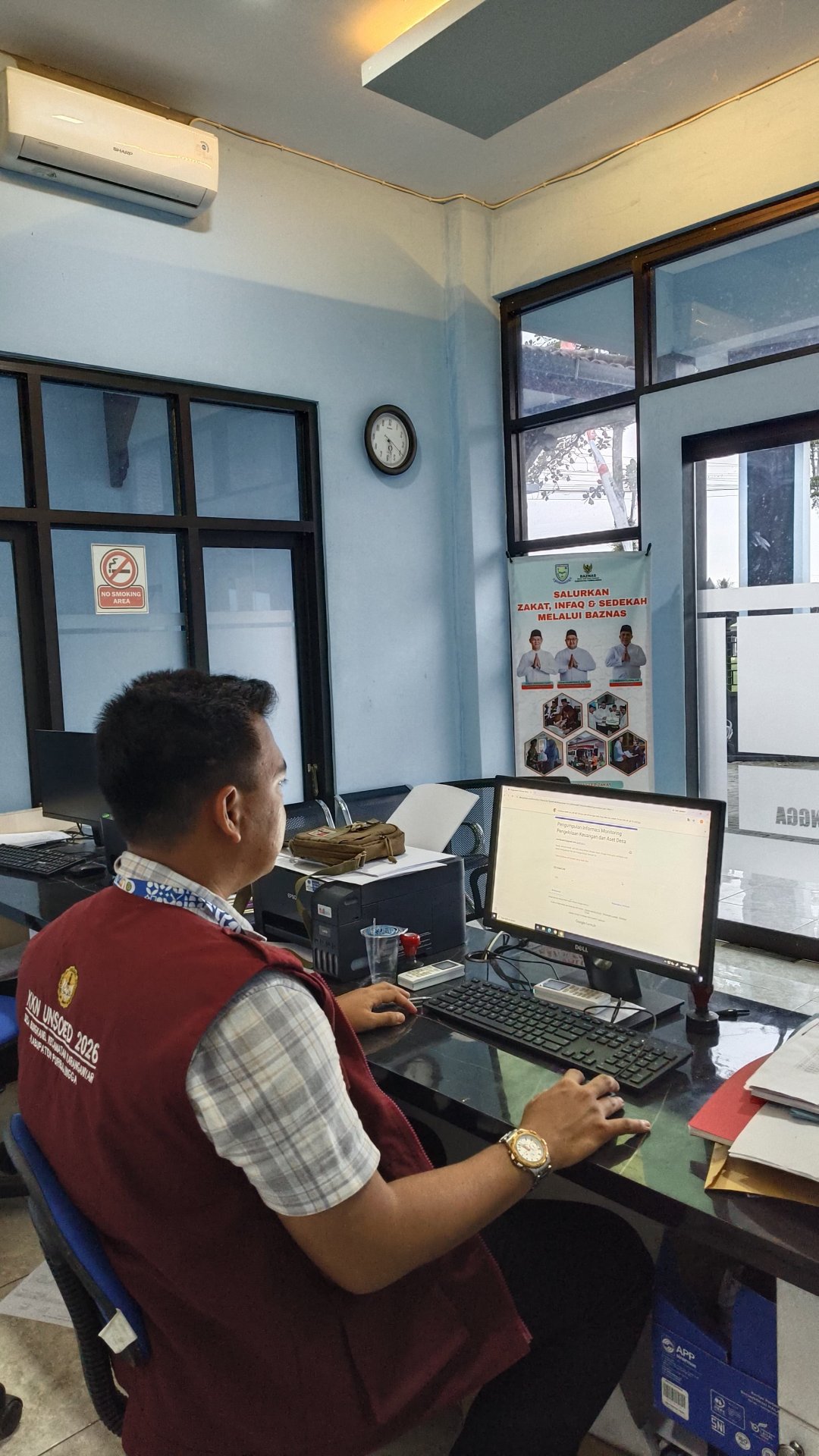 Hari ke-34: Piket Pelayanan Desa