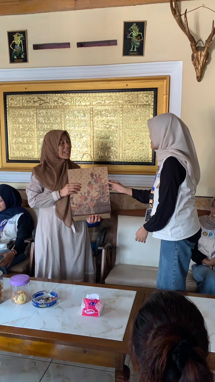Hari Ketiga Puluh Empat KKN Desa Pakuncen