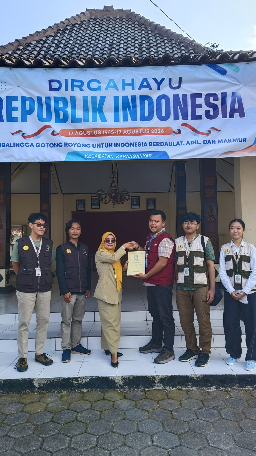 Piket Kecamatan karanganyar, Pada 11 Agustus 2026
