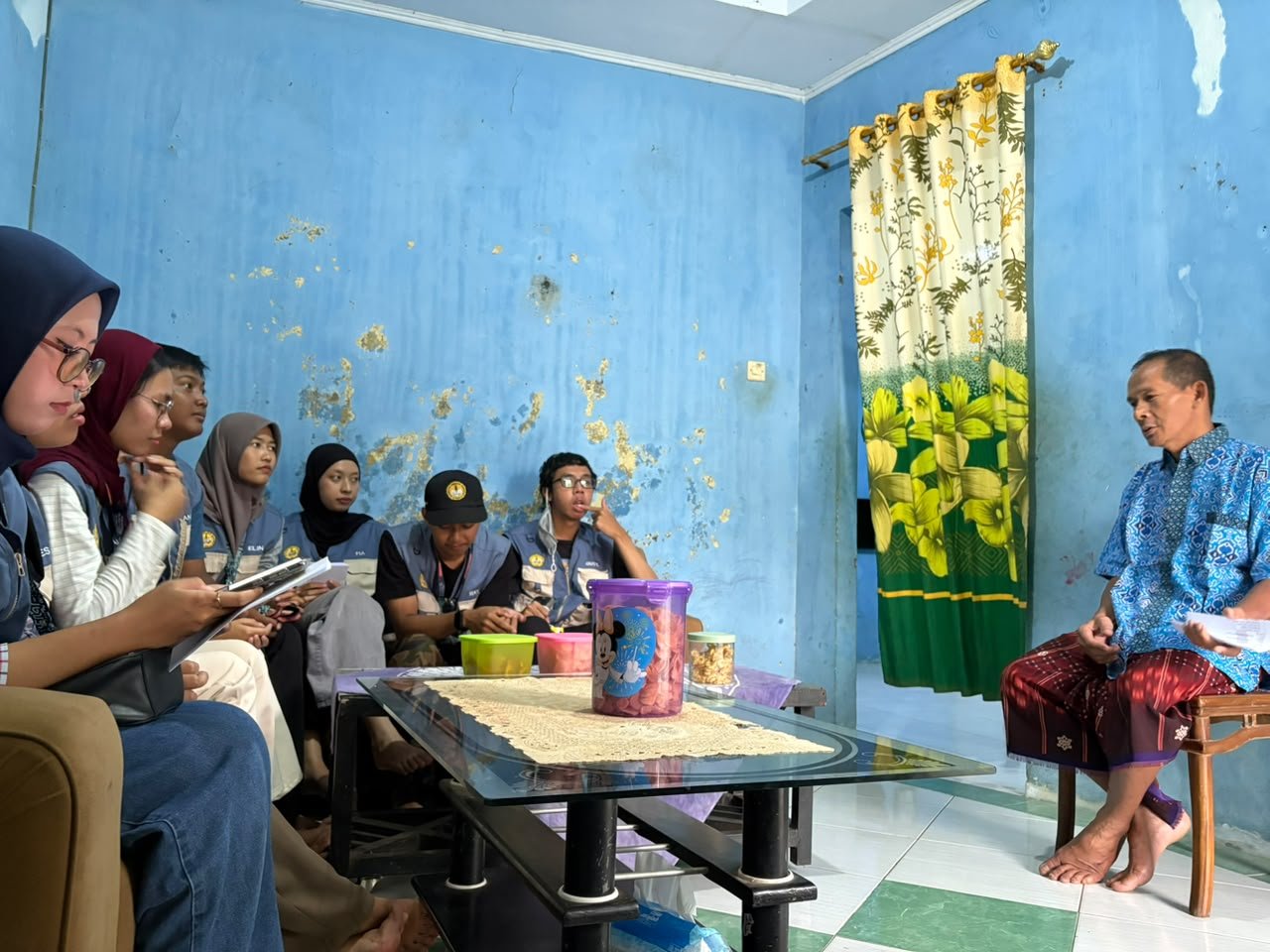 Kelompok 114 Akhiri Masa Bakti KKN di Desa Condong dengan Berpamitan Penuh Makna